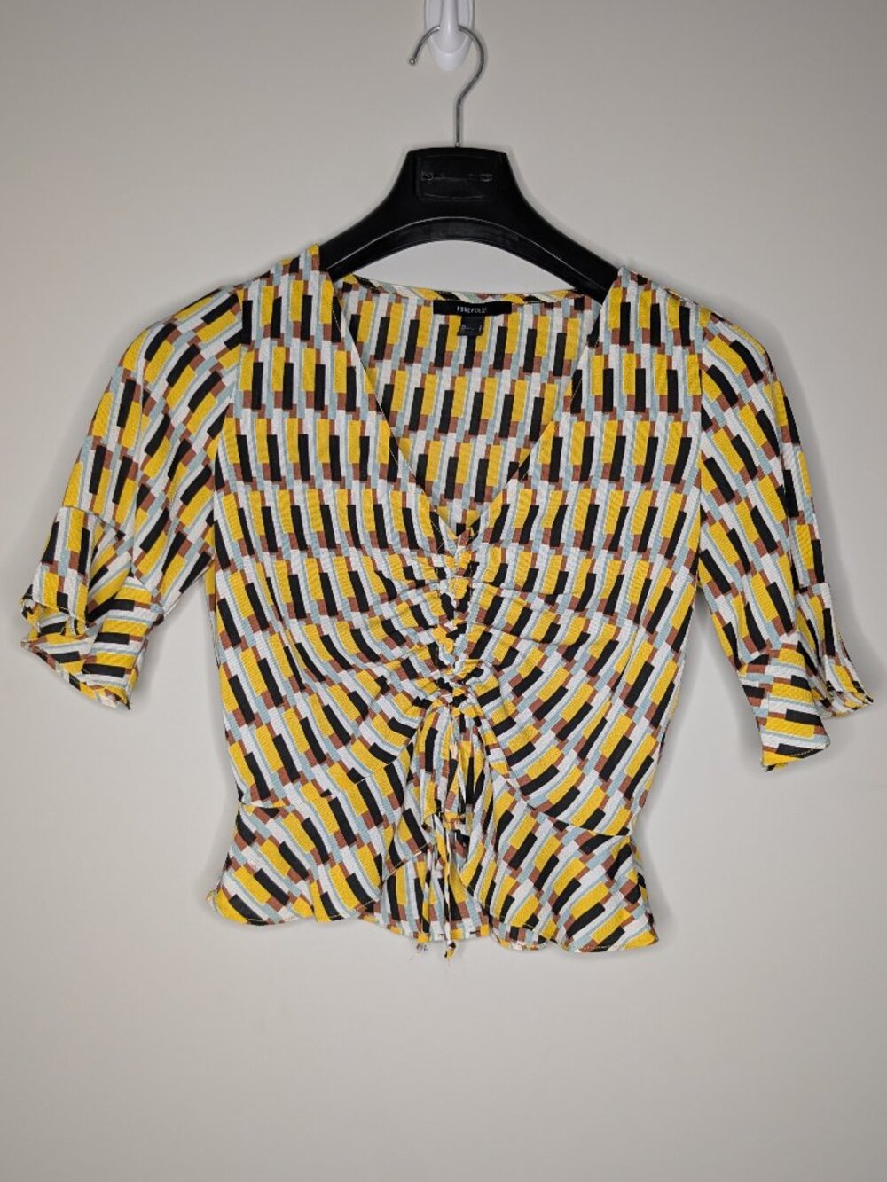 F21 Retro Patterned Ruffle Cinch Crop Top Size S